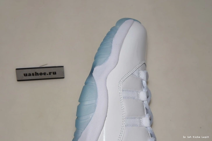 Air Blue“  AV2187-117 Jordan Low”Legend  11  1117